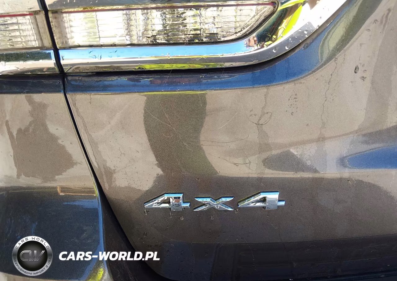 2018 Jeep Grand Cherokee Laredo E 4X4 VIN:1C4RJFAG0JC420098 - 13