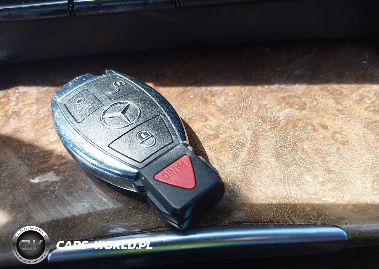 2016 Mercedes-Benz E 350 VIN:WDDHF5KB8GB237031 - 11