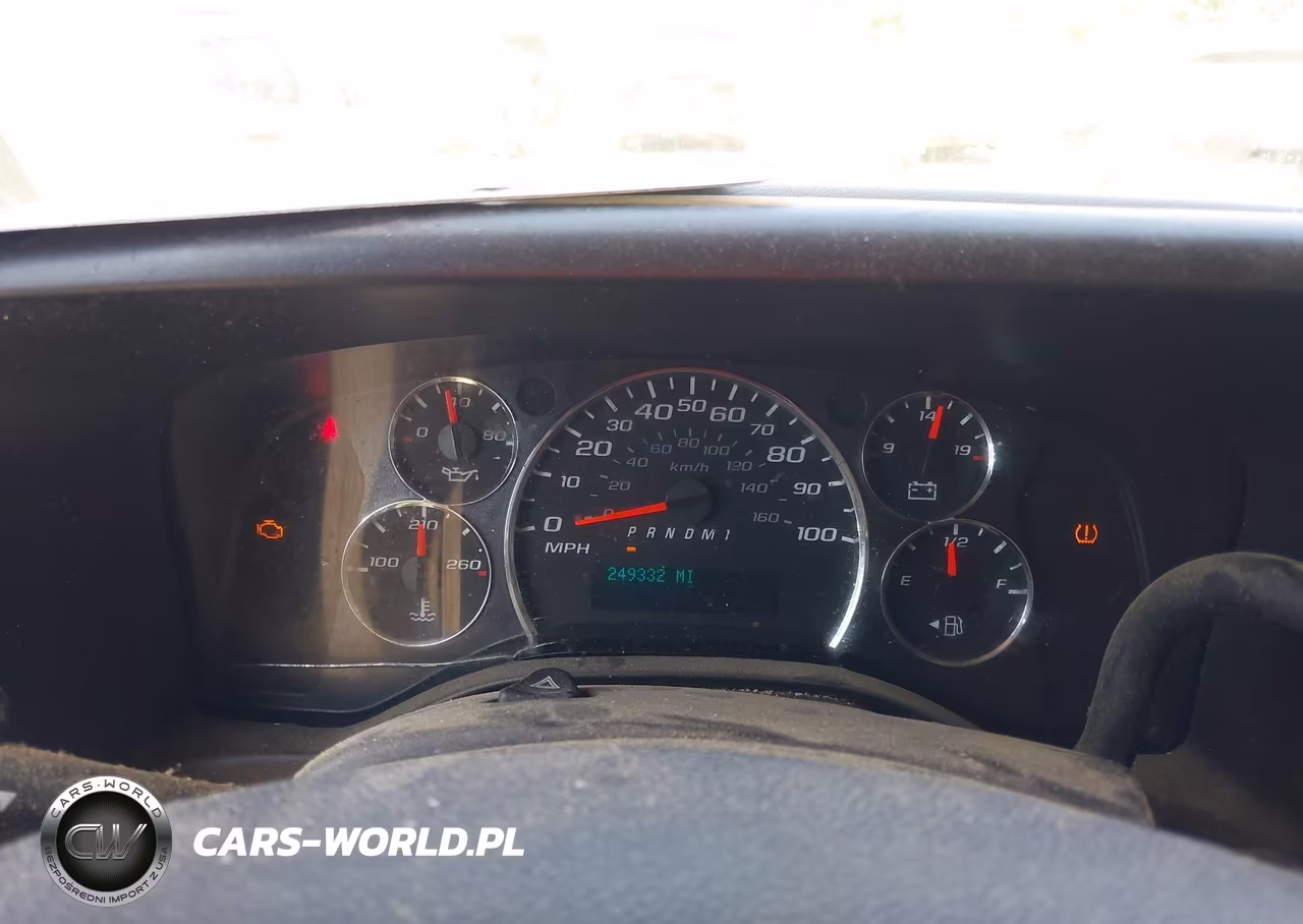 2017 Chevrolet Express 2500 Work Van VIN:1GCWGAFF5H1127128 - 7