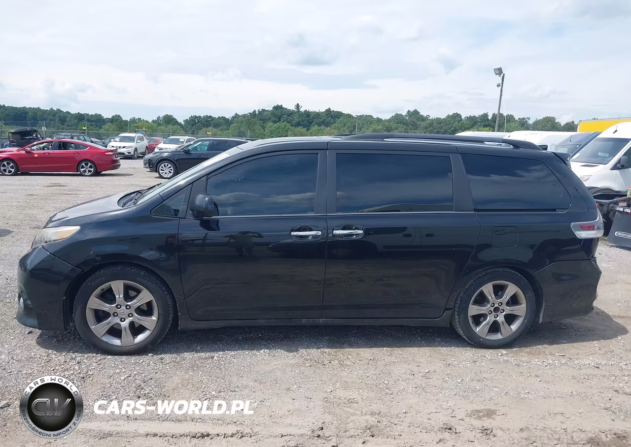 2013 Toyota Sienna Se 8 Passenger VIN:5TDXK3DC4DS285724 - 14