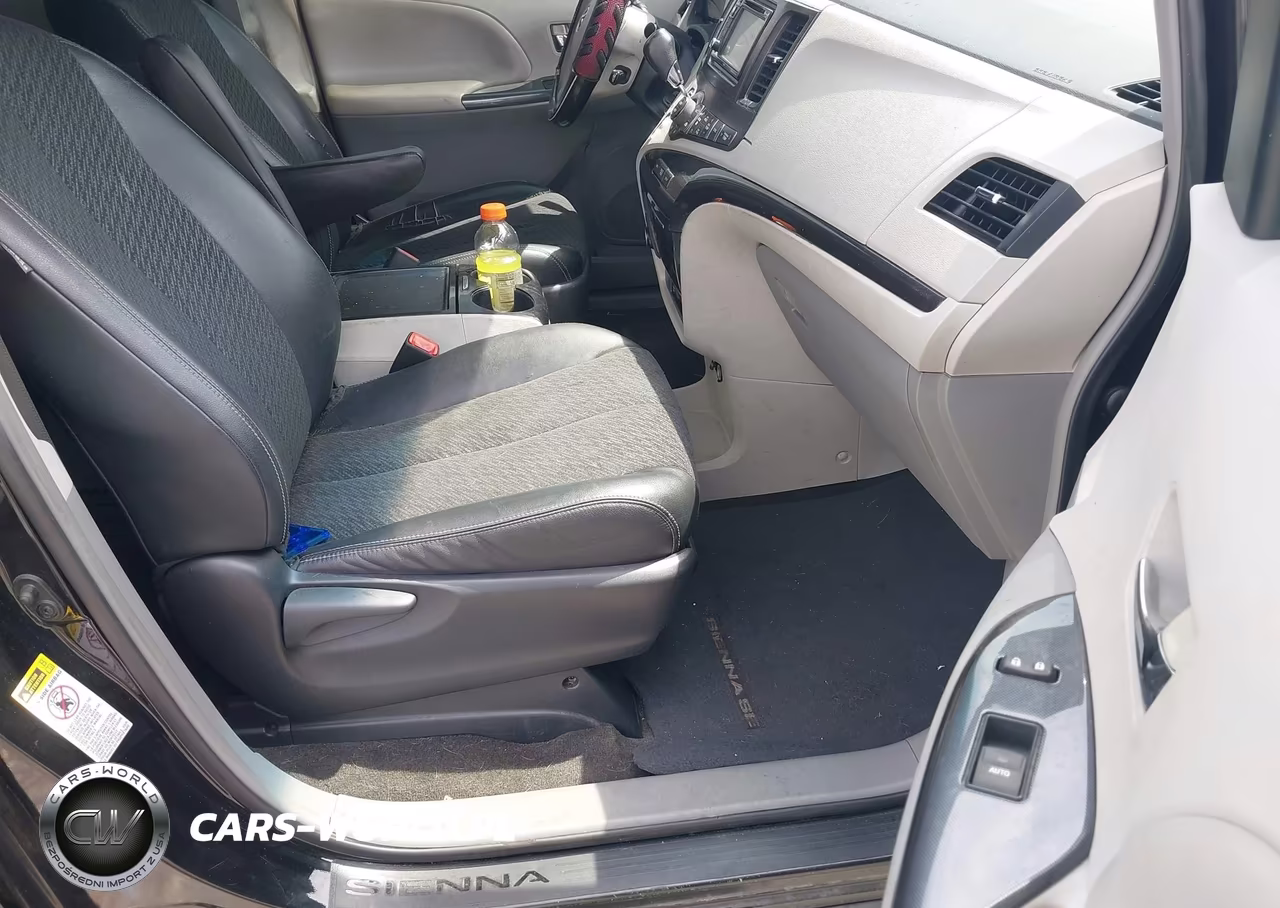 2013 Toyota Sienna Se 8 Passenger VIN:5TDXK3DC4DS285724 - 5