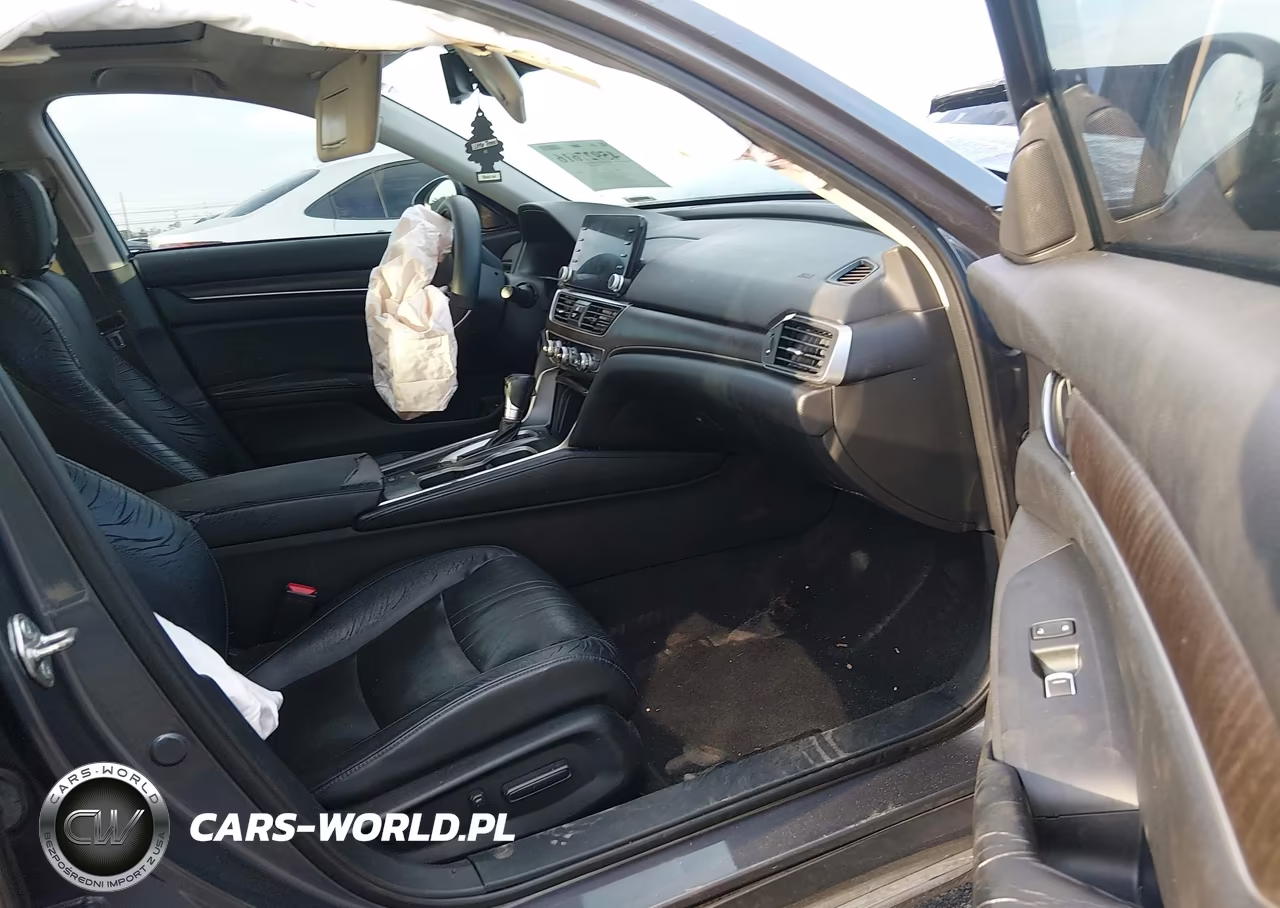 2018 Honda Accord Ex-L VIN:1HGCV1F5XJA131893 - 5
