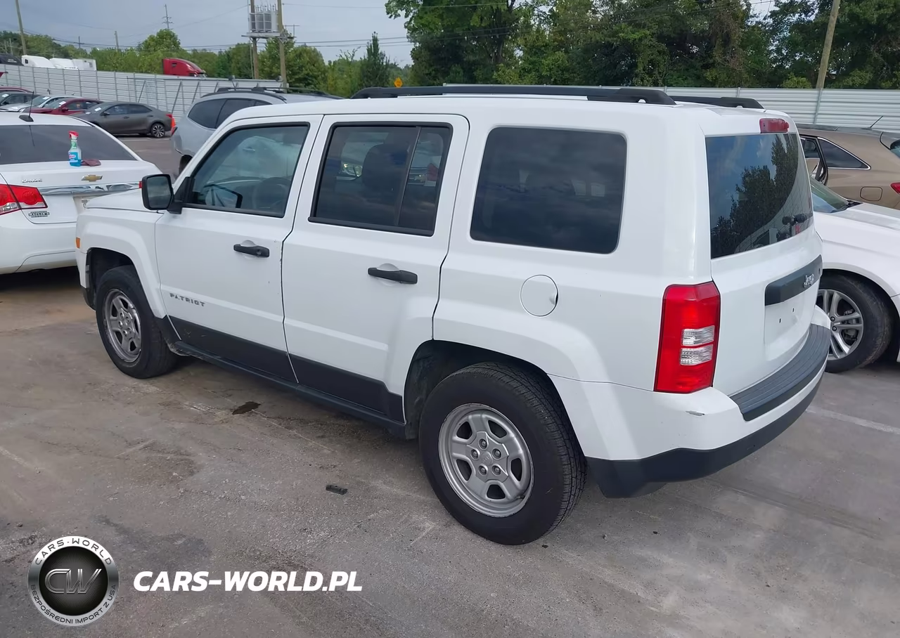 2015 Jeep Patriot Sport VIN:1C4NJPBAXFD335723 - 3