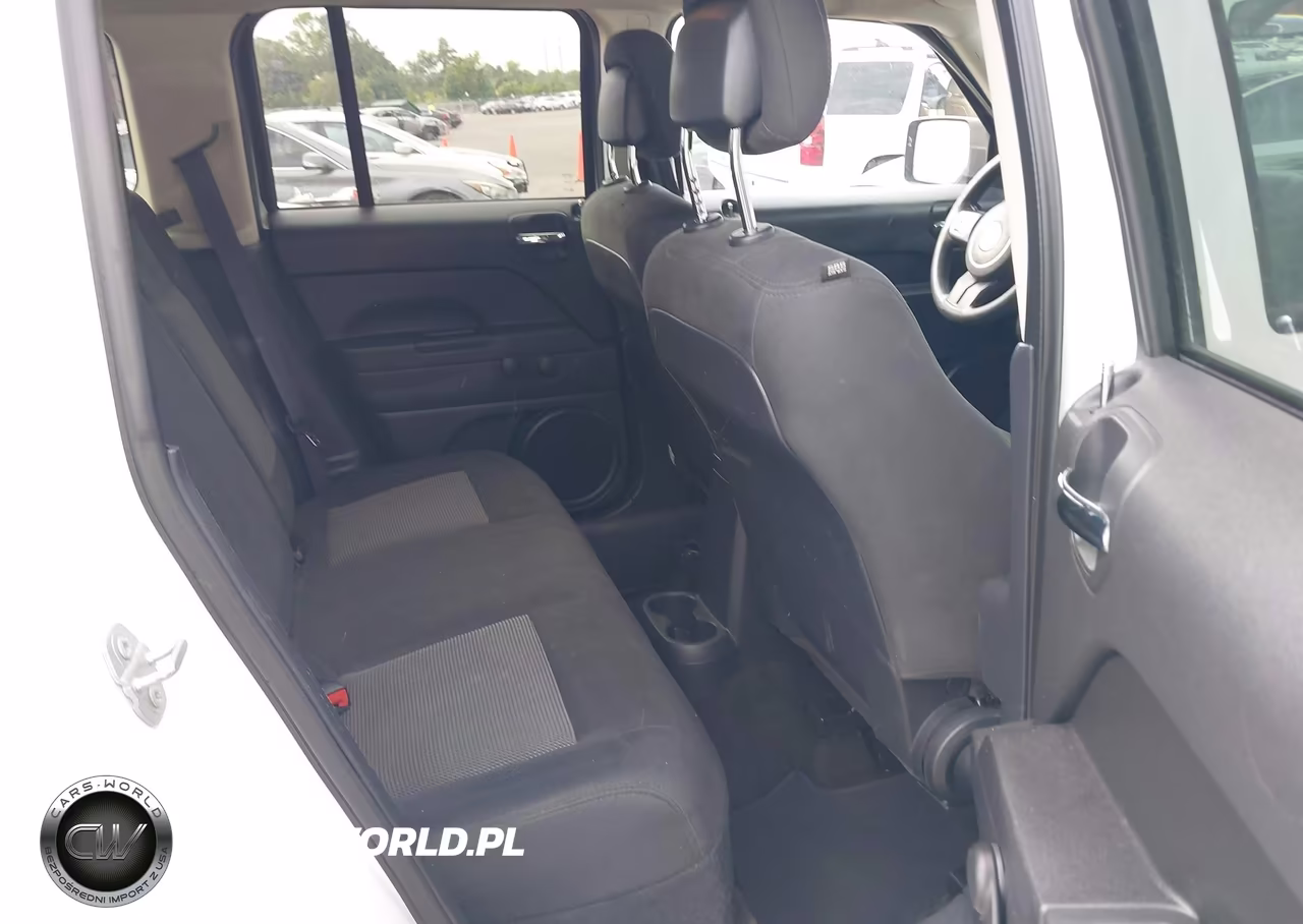 2015 Jeep Patriot Sport VIN:1C4NJPBAXFD335723 - 8