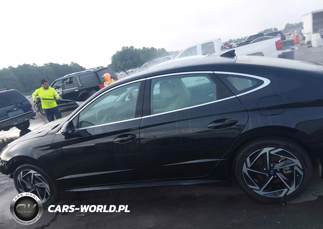 2026 Hyundai Sonata Sel Sport VIN:KMHL64JA9TA552987 - 14