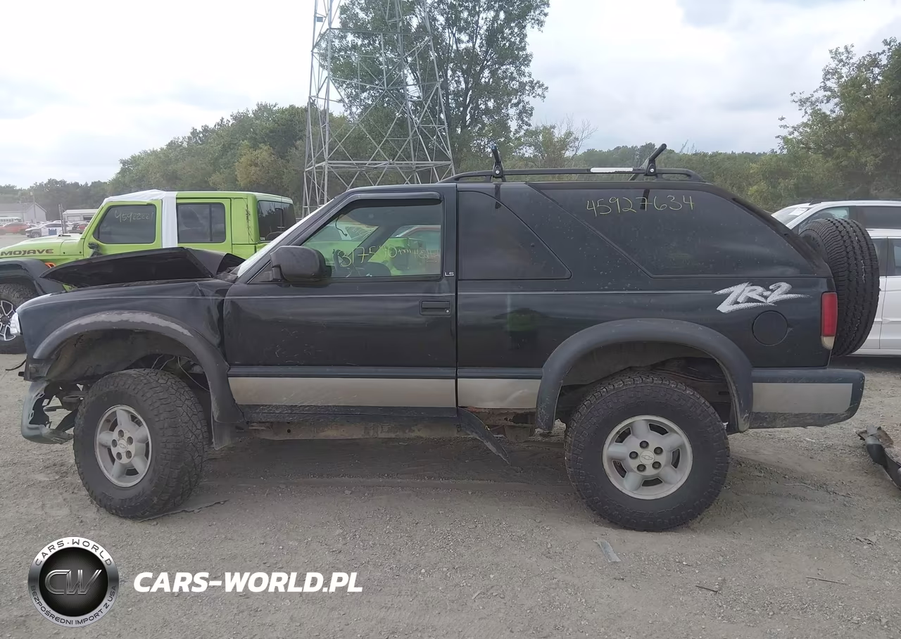 2000 Chevrolet Blazer Ls VIN:1GNCT18W0YK115322 - 14