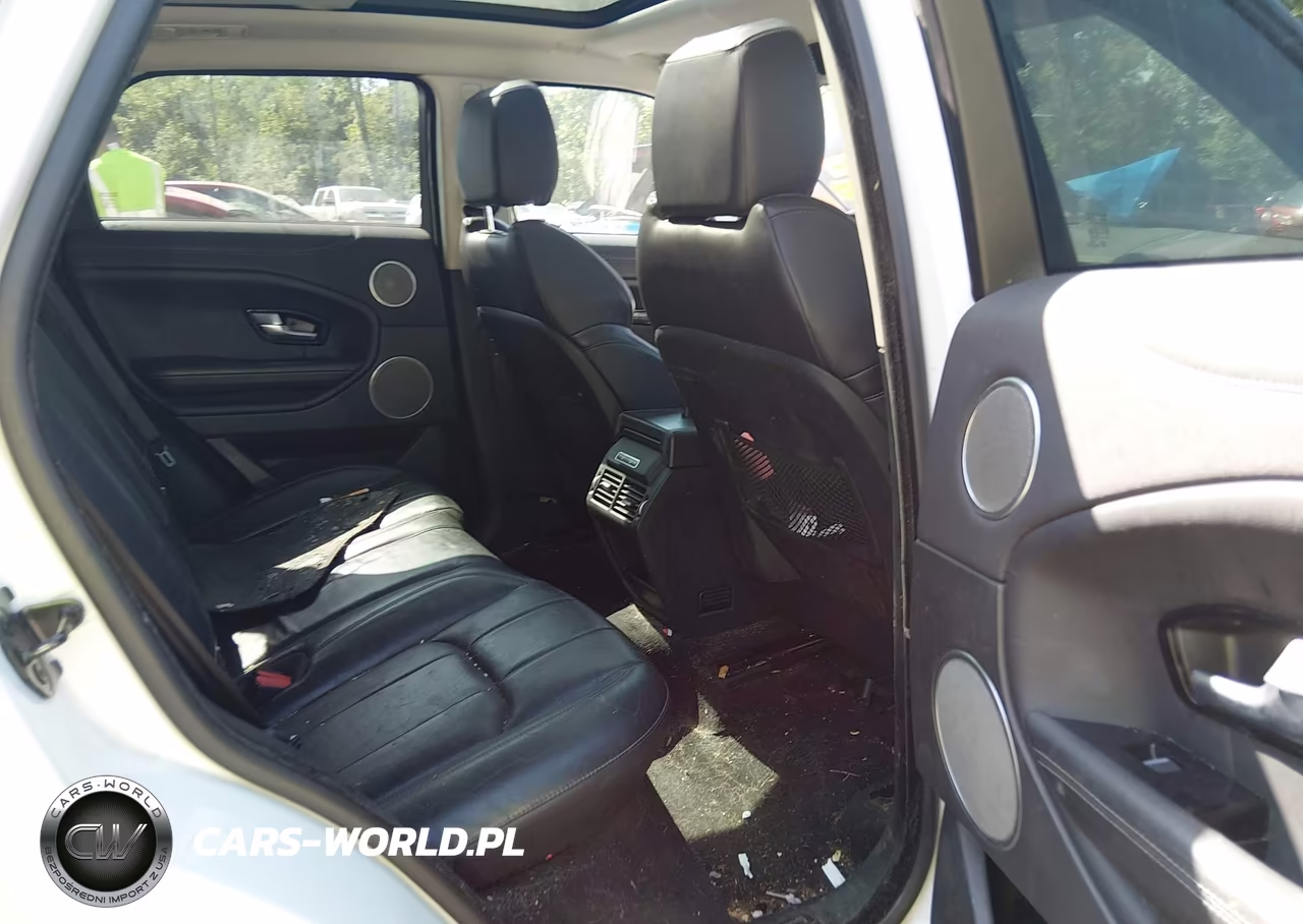 2018 Land Rover Range Rover Evoque Se-Se Premium VIN:SALVP2RX6JH270388 - 8