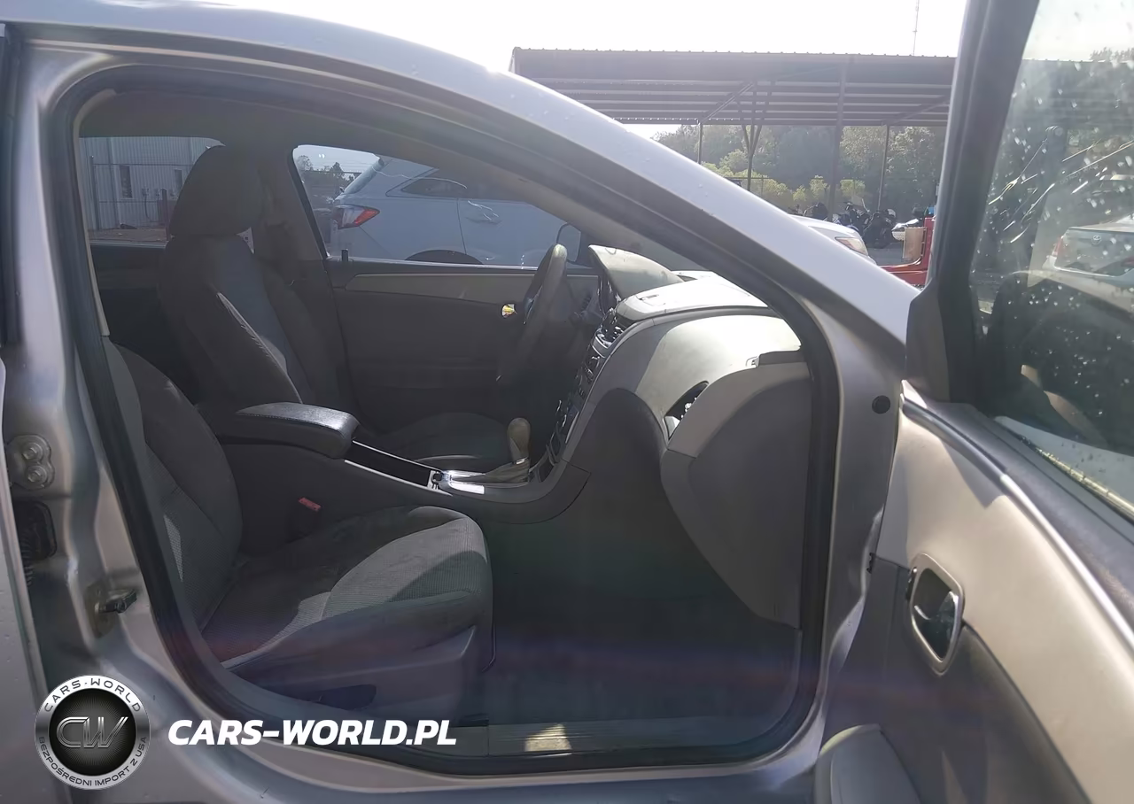 2010 Chevrolet Malibu Ls VIN:1G1ZA5E08AF288030 - 5