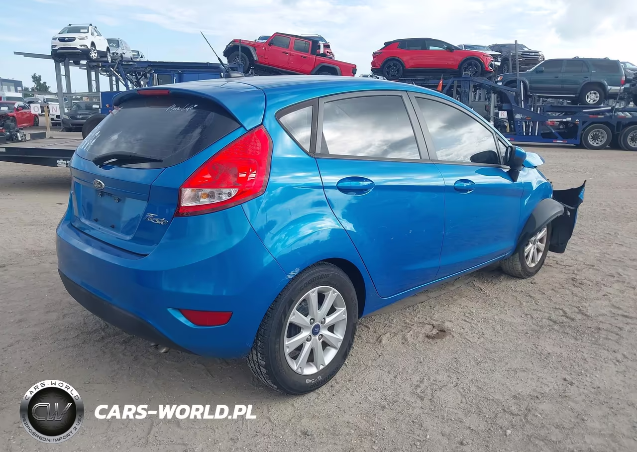 2012 Ford Fiesta Se VIN:3FADP4EJ5CM218674 - 4
