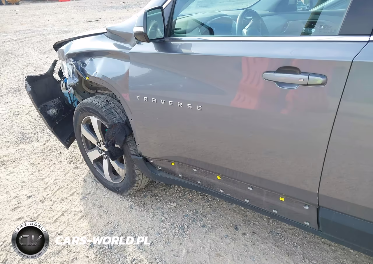 2019 Chevrolet Traverse 3Lt VIN:1GNERHKWXKJ276945 - 17