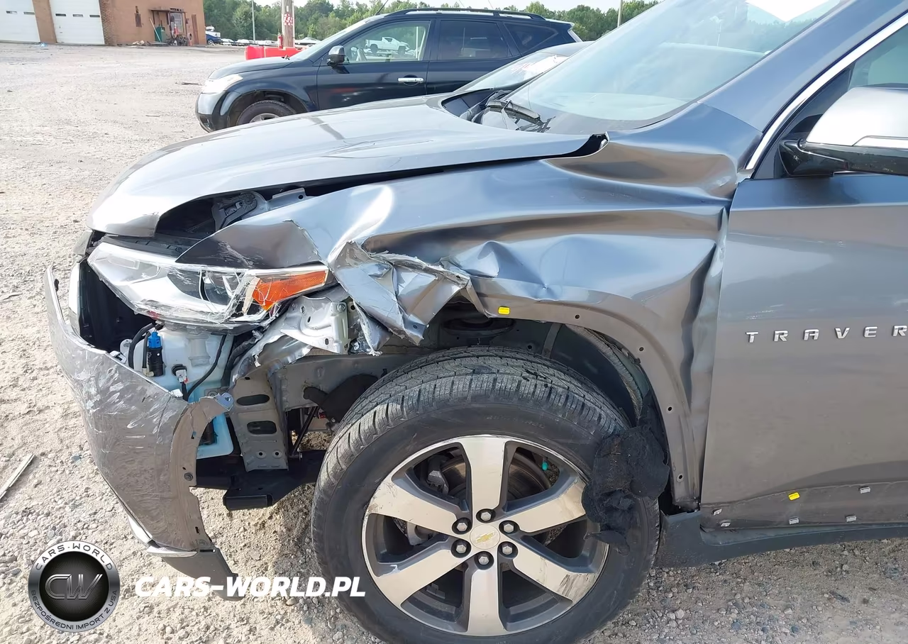 2019 Chevrolet Traverse 3Lt VIN:1GNERHKWXKJ276945 - 6
