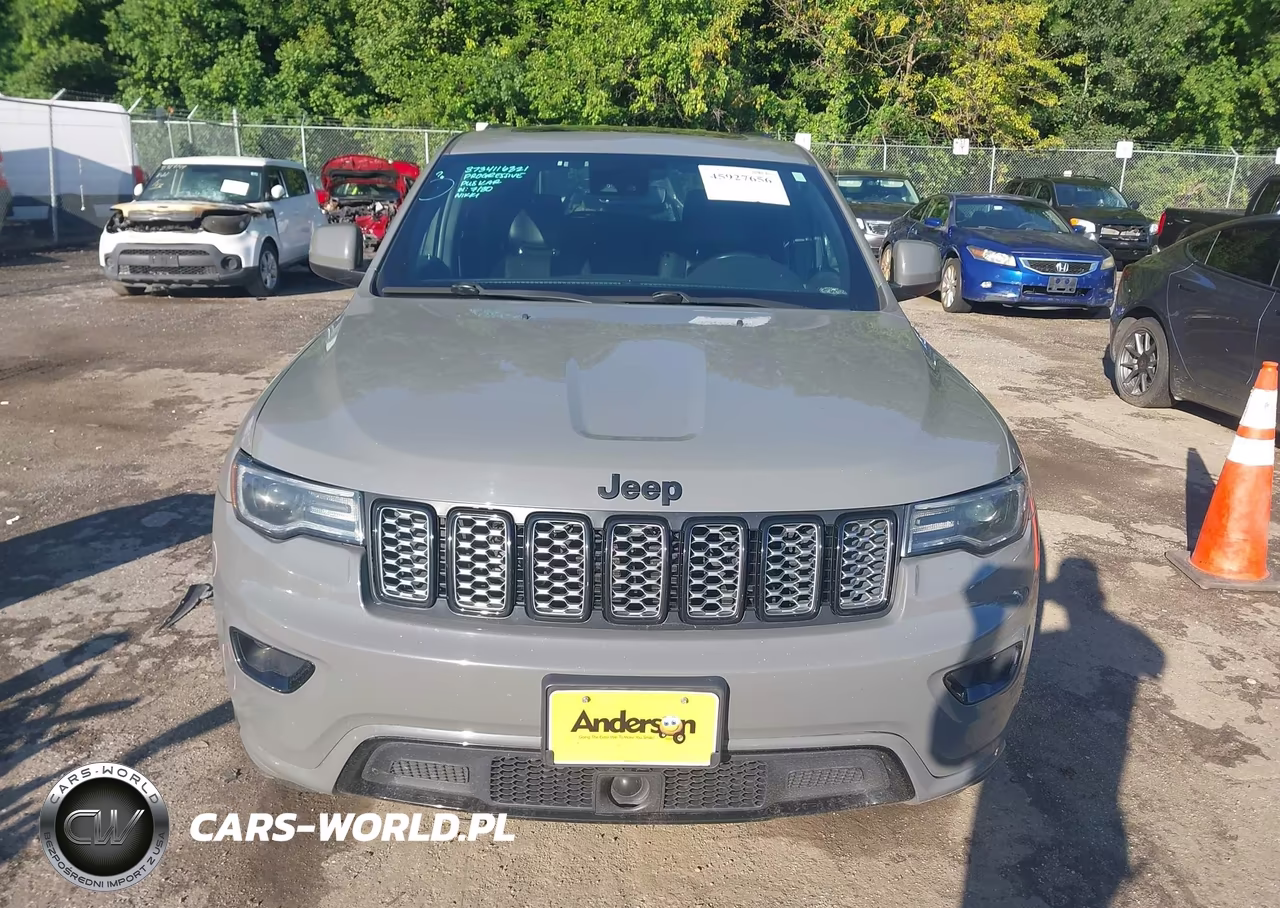 2020 Jeep Grand Cherokee Altitude 4X4 VIN:1C4RJFAG7LC332362 - 12