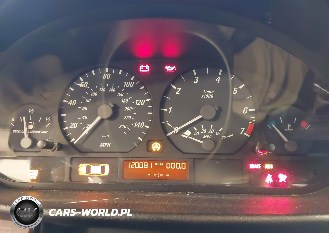 2004 BMW 325Ci VIN:WBABW33484PG98121 - 7