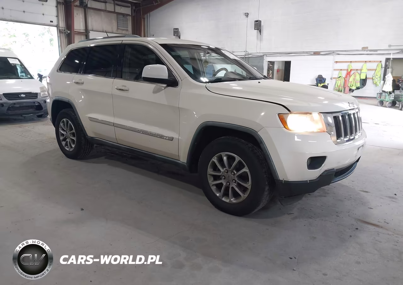 2011 Jeep Grand Cherokee Laredo – zdjęcie 1 z 16