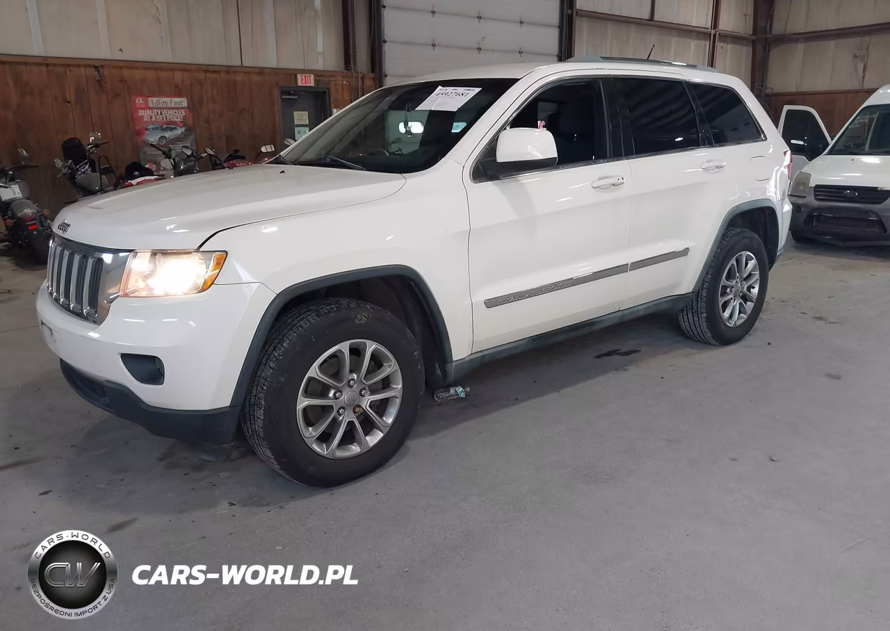 2011 Jeep Grand Cherokee Laredo VIN:1J4RR4GGXBC553564 - 2