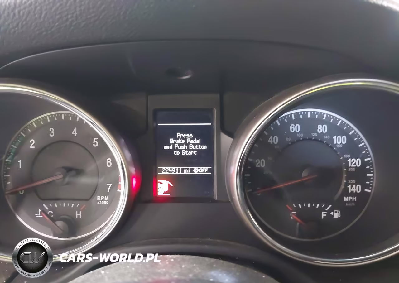 2011 Jeep Grand Cherokee Laredo VIN:1J4RR4GGXBC553564 - 7
