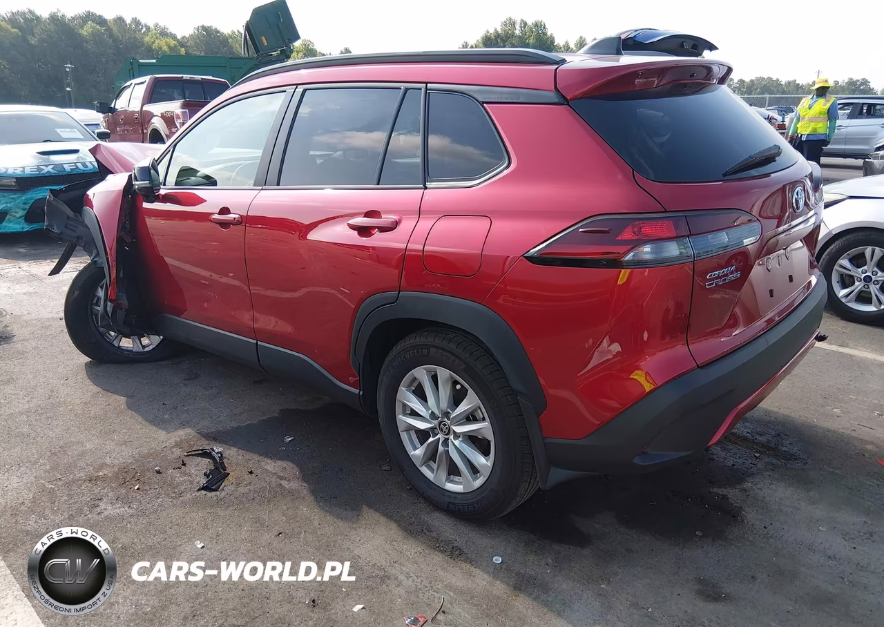 2026 Toyota Corolla Cross Le VIN:7MUBAAAG6TV186528 - 3