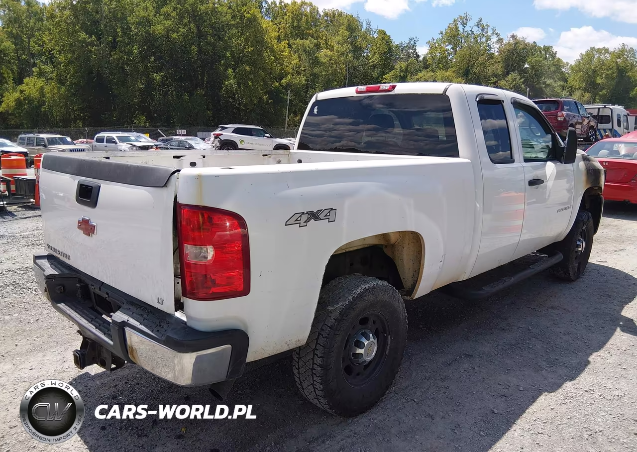 2009 Chevrolet Silverado 2500Hd Lt VIN:1GCHK59K09E123716 - 4