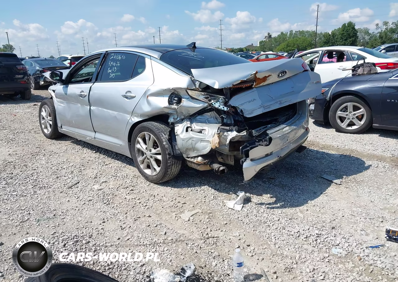 2012 Kia Optima Ex Turbo VIN:5XXGN4A64CG015579 - 3