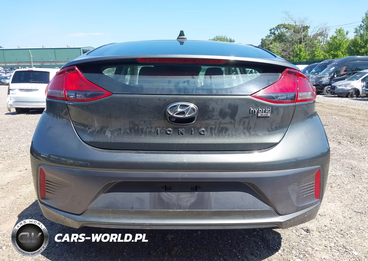 2020 Hyundai Ioniq Hybrid Blue VIN:KMHC65LC3LU243065 - 17