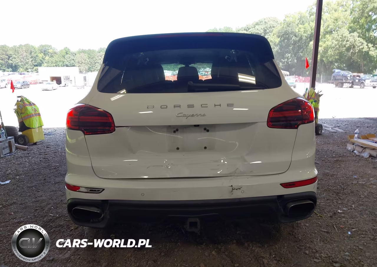 2017 Porsche Cayenne Platinum Edition VIN:WP1AA2A22HKA87833 - 16
