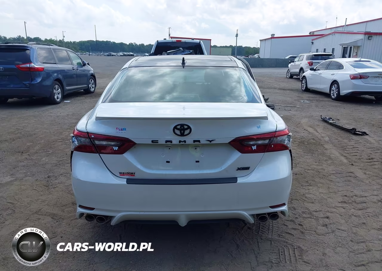 2021 Toyota Camry Xse VIN:4T1K61AK6MU549645 - 16