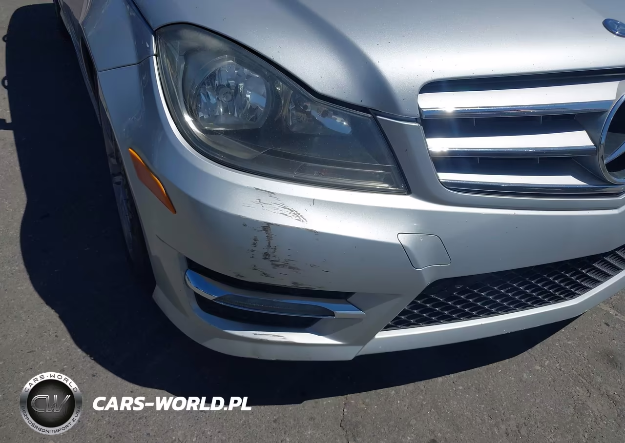 2012 Mercedes-Benz C 300 Luxury 4Matic-Sport 4Matic VIN:WDDGF8BB7CR193358 - 6