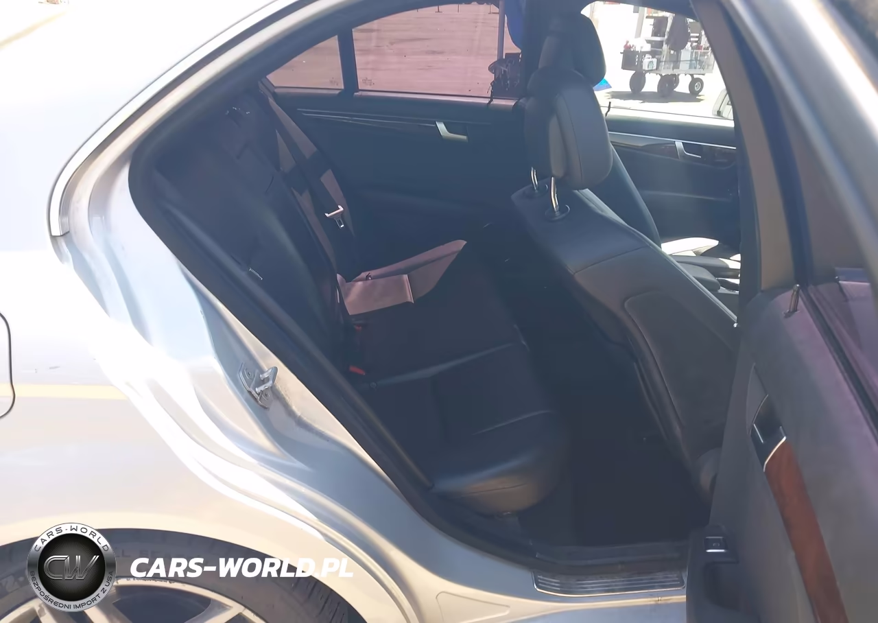 2012 Mercedes-Benz C 300 Luxury 4Matic-Sport 4Matic VIN:WDDGF8BB7CR193358 - 8