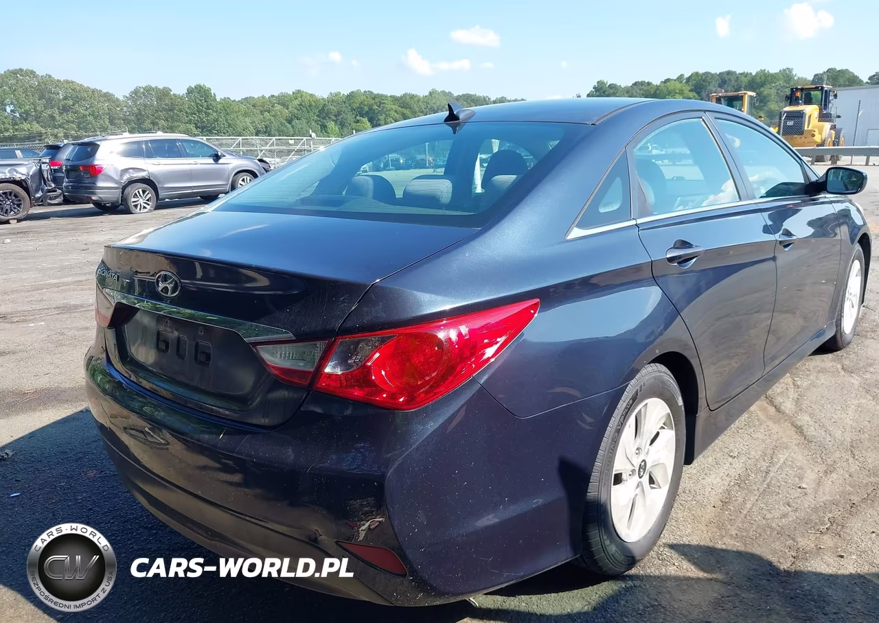 2014 Hyundai Sonata Gls VIN:5NPEB4AC4EH822360 - 4
