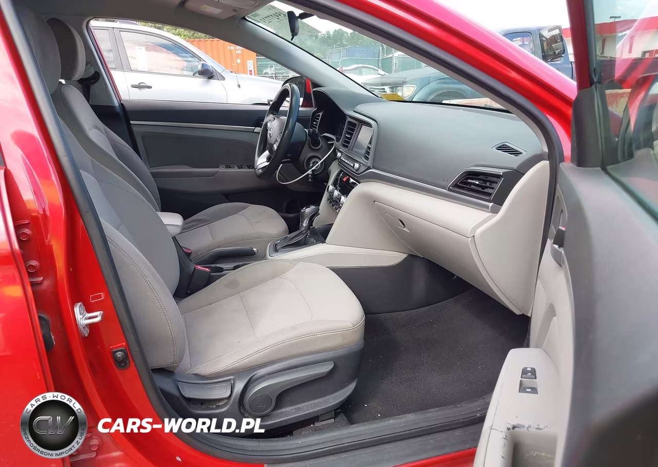 2020 Hyundai Elantra Sel VIN:5NPD84LF3LH540127 - 5