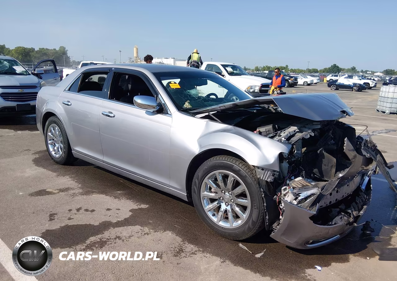 2013 Chrysler 300C
