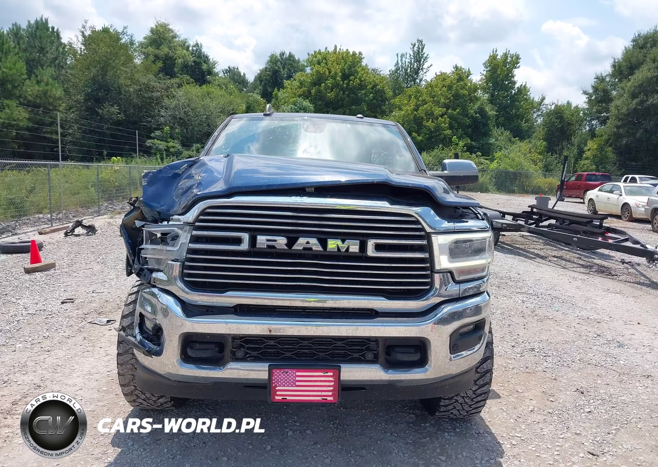 2019 Ram 2500 Laramie 4X4 6'4 Box VIN:3C6UR5FL0KG537365 - 12