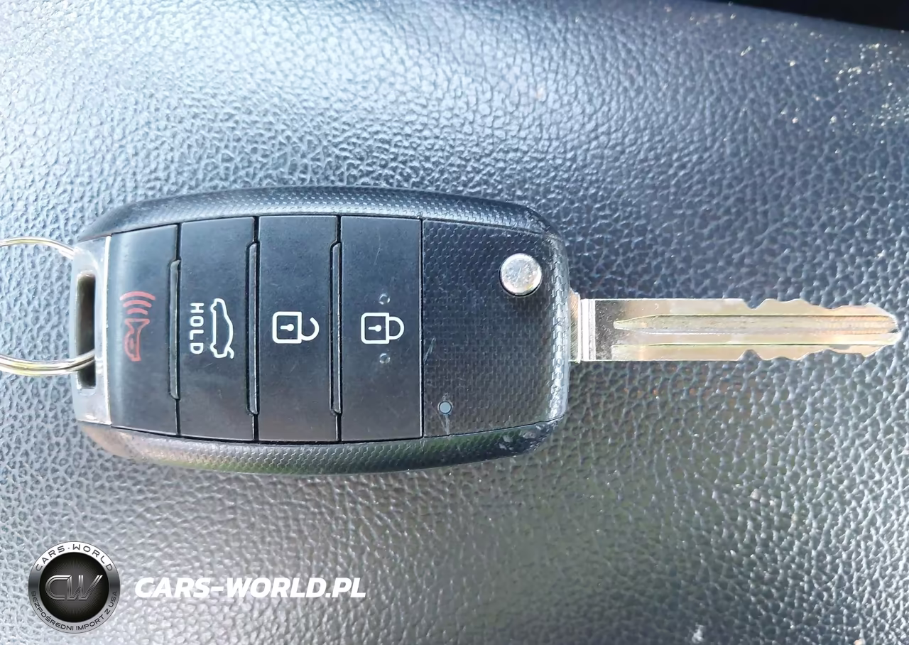 2018 Kia Forte Lx VIN:3KPFK4A75JE259079 - 11