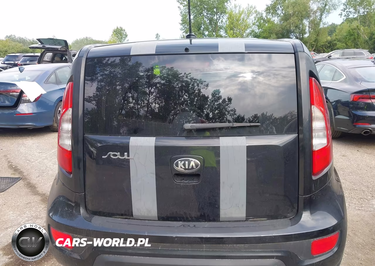 2013 Kia Soul + VIN:KNDJT2A63D7510771 - 16