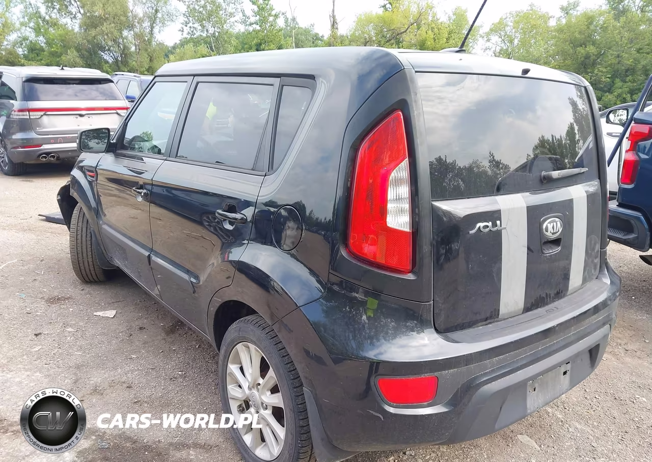 2013 Kia Soul + VIN:KNDJT2A63D7510771 - 3
