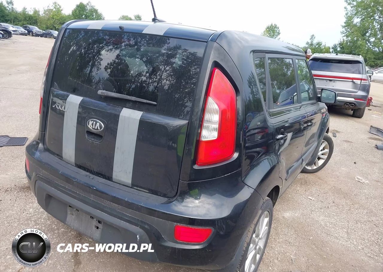 2013 Kia Soul + VIN:KNDJT2A63D7510771 - 4