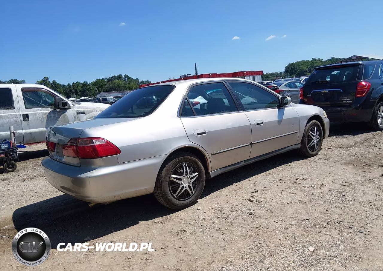 1998 Honda Accord Lx VIN:1HGCG5640WA144572 - 4