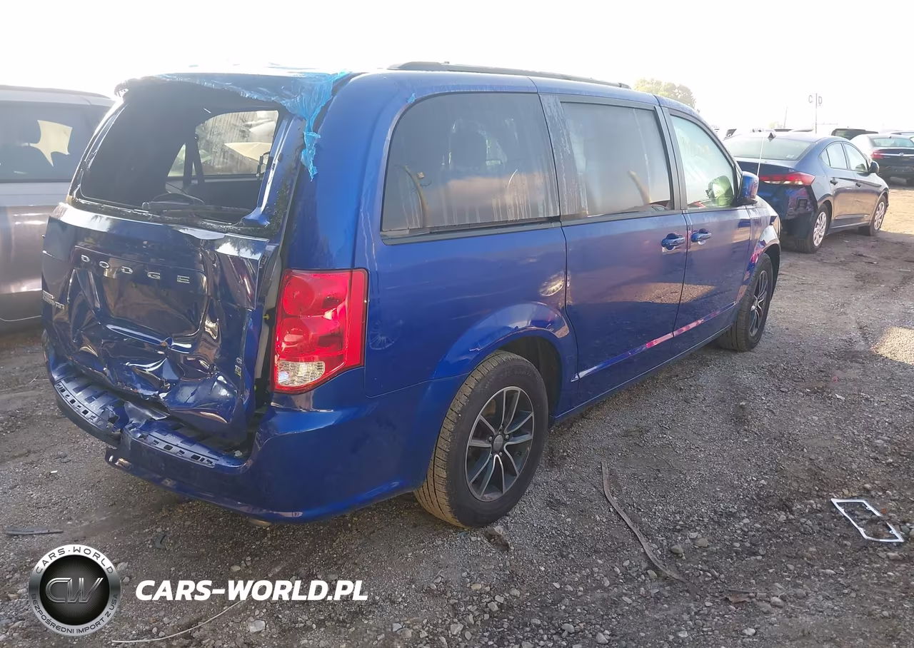 2019 Dodge Grand Caravan Gt VIN:2C4RDGEG9KR631848 - 4