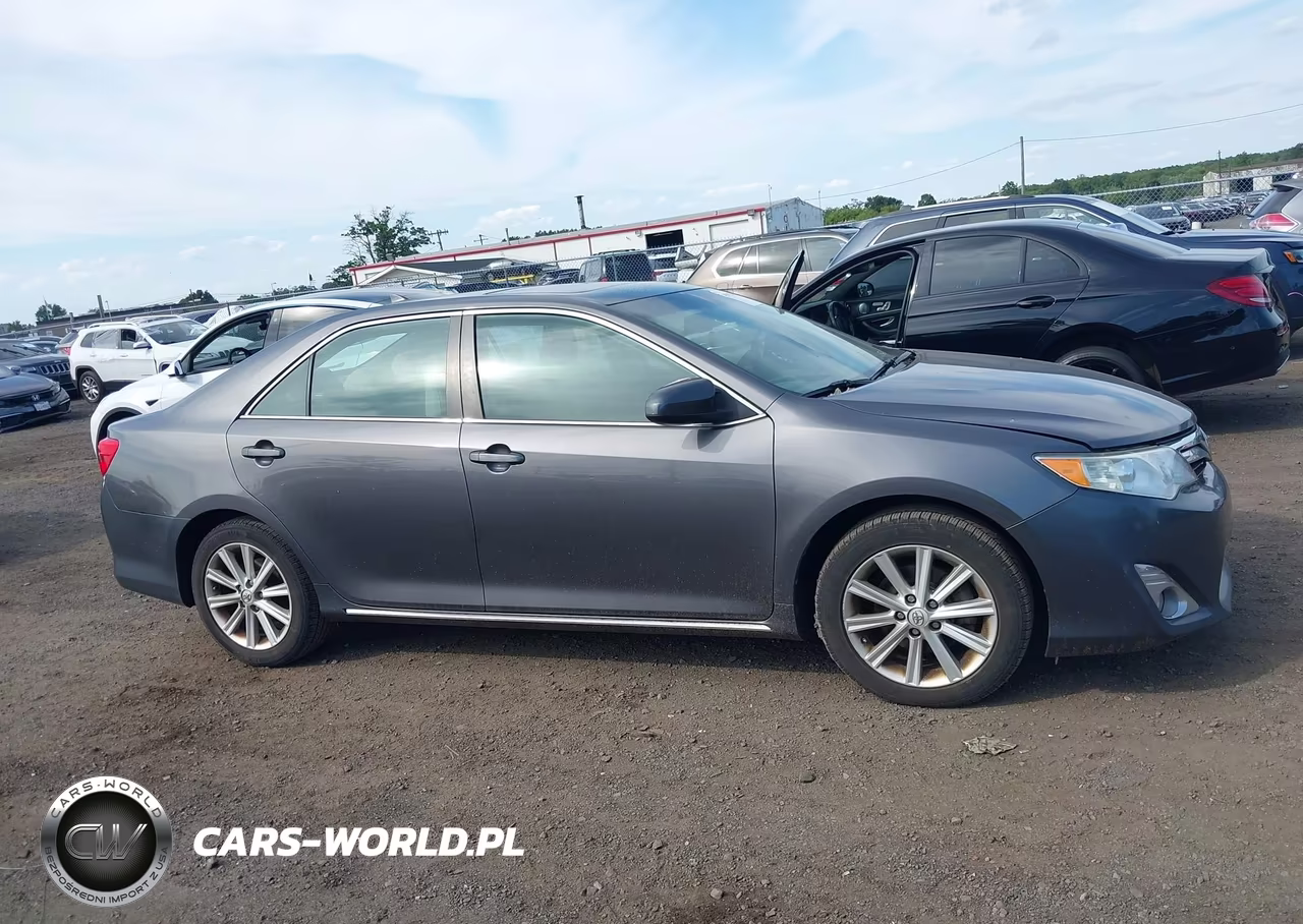 2014 Toyota Camry Xle V6 VIN:4T1BK1FK7EU546436 - 13