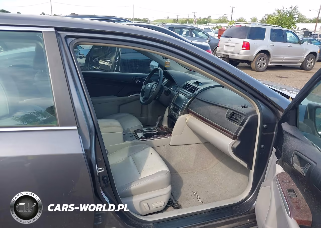 2014 Toyota Camry Xle V6 VIN:4T1BK1FK7EU546436 - 5