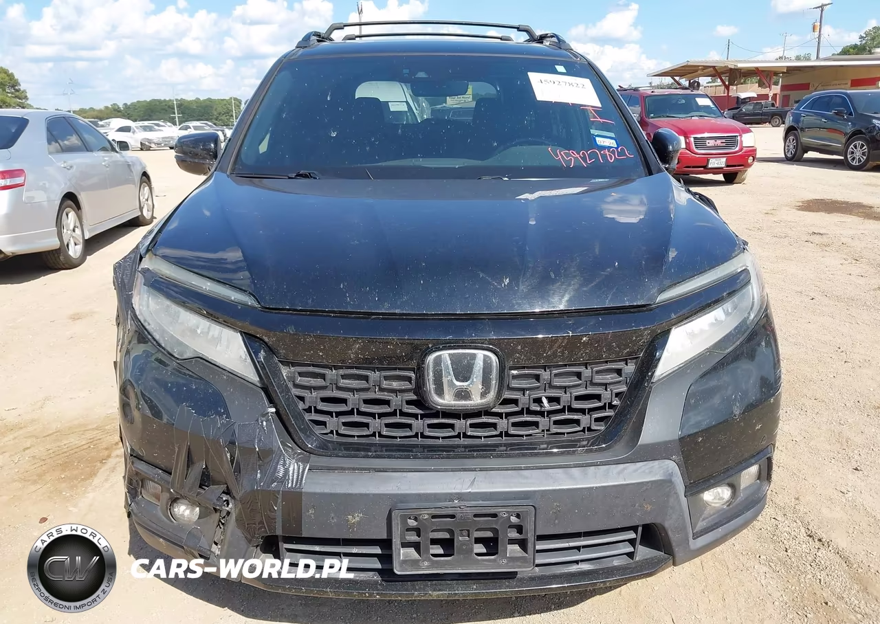 2019 Honda Passport Elite VIN:5FNYF8H06KB014638 - 17
