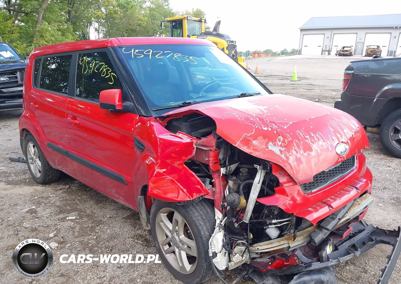 2011 Kia Soul + VIN:KNDJT2A24B7255316 - 6