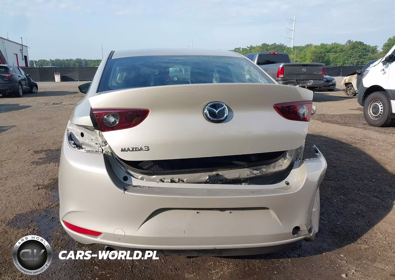 2026 Mazda 3 Select Sport VIN:JM1BPABLXT1863288 - 16