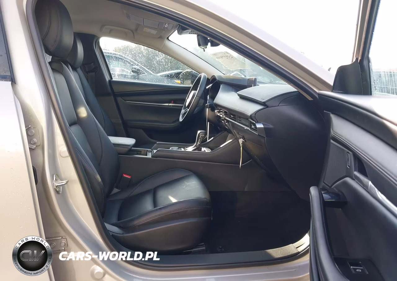 2026 Mazda 3 Select Sport VIN:JM1BPABLXT1863288 - 5