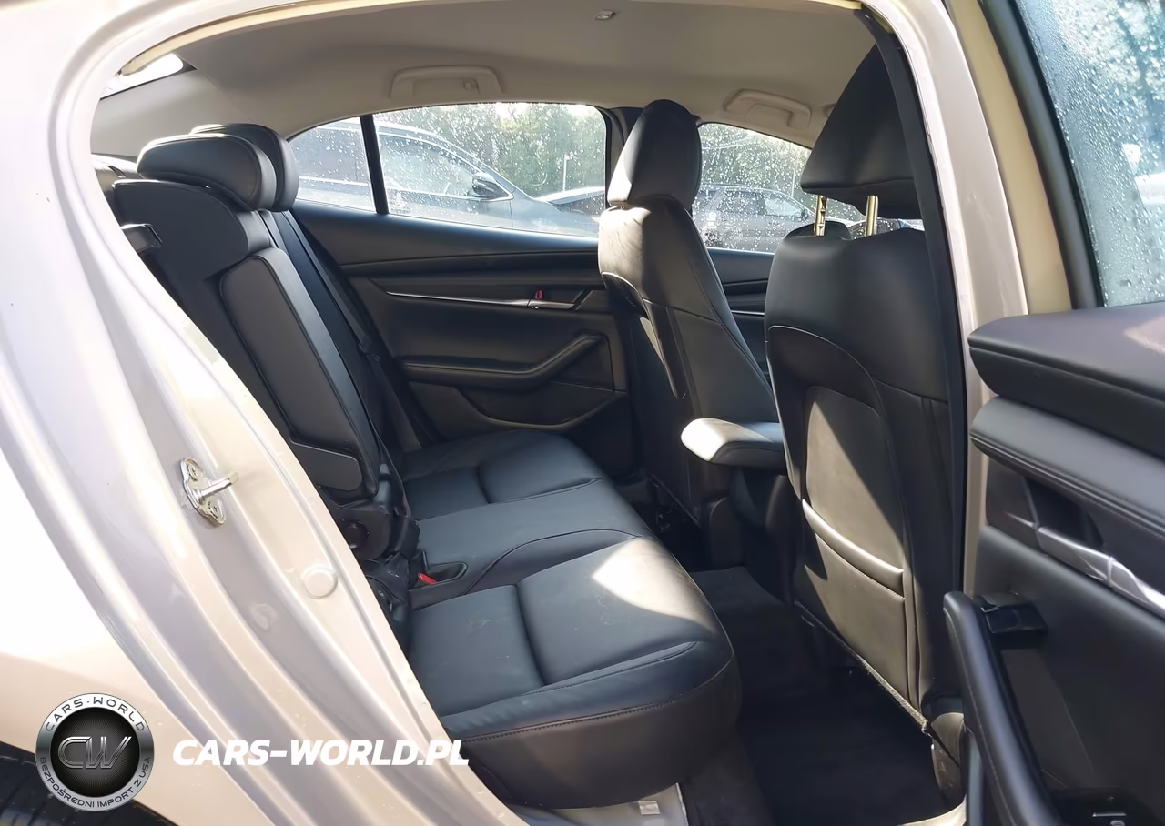 2026 Mazda 3 Select Sport VIN:JM1BPABLXT1863288 - 8