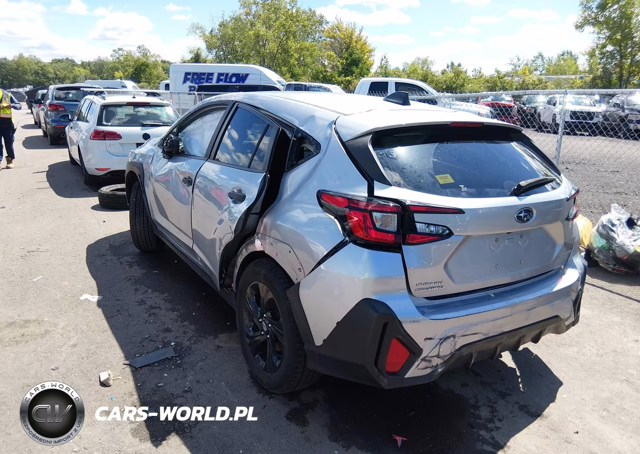 2024 Subaru Crosstrek VIN:JF2GUABC5R8267523 - 3