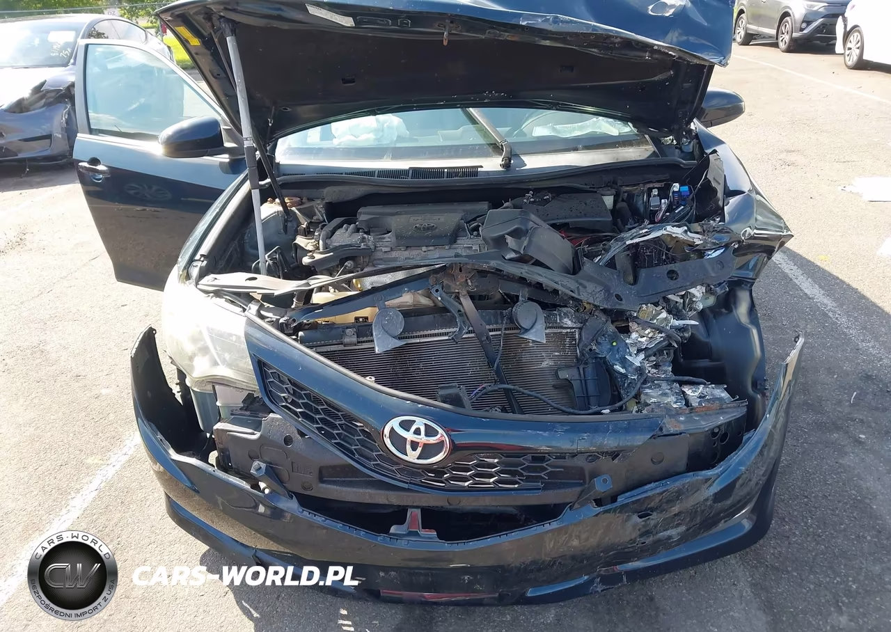 2014 Toyota Camry Se Sport VIN:4T1BF1FK1EU445476 - 6