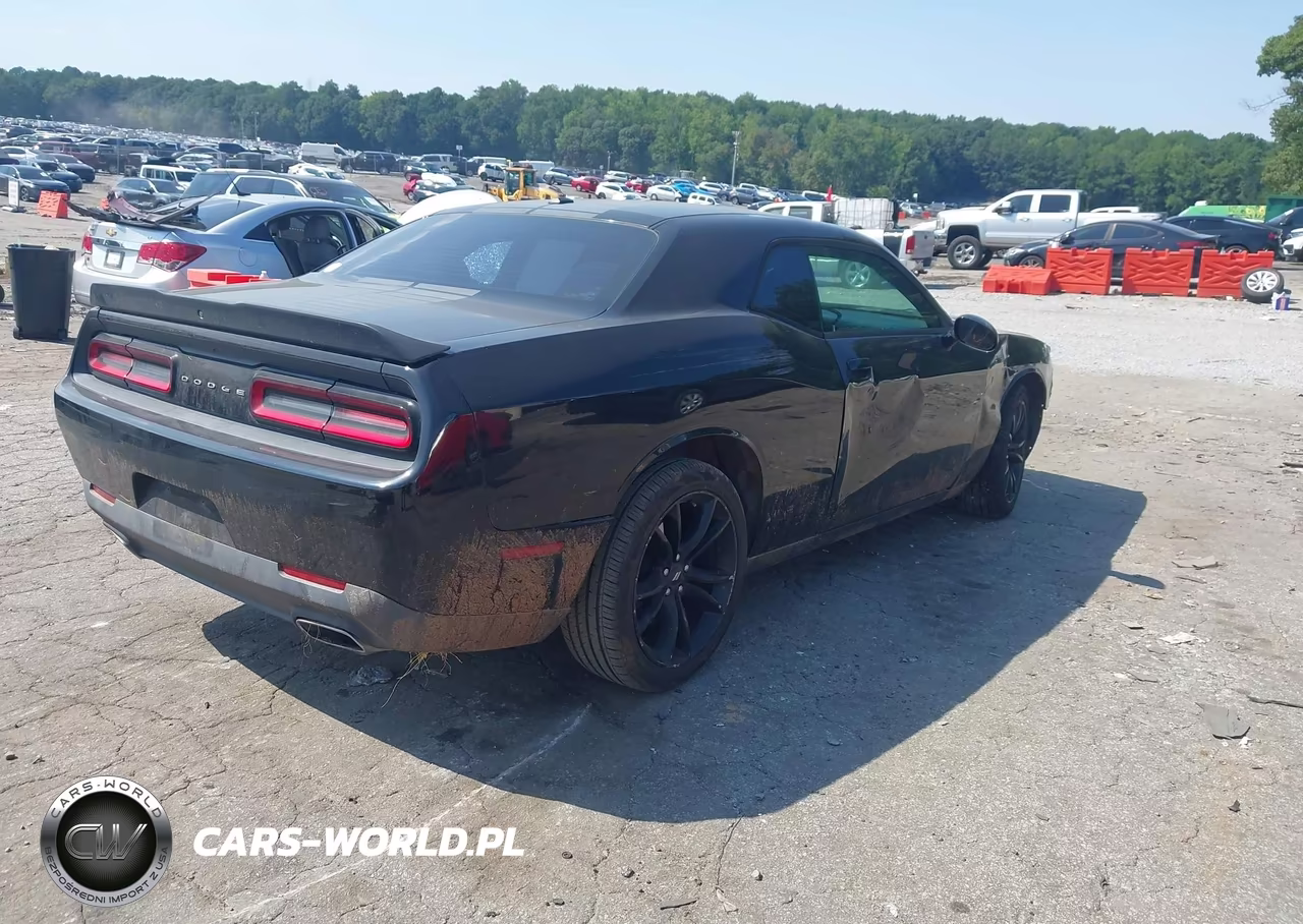 2017 Dodge Challenger Sxt VIN:2C3CDZAG7HH509001 - 4