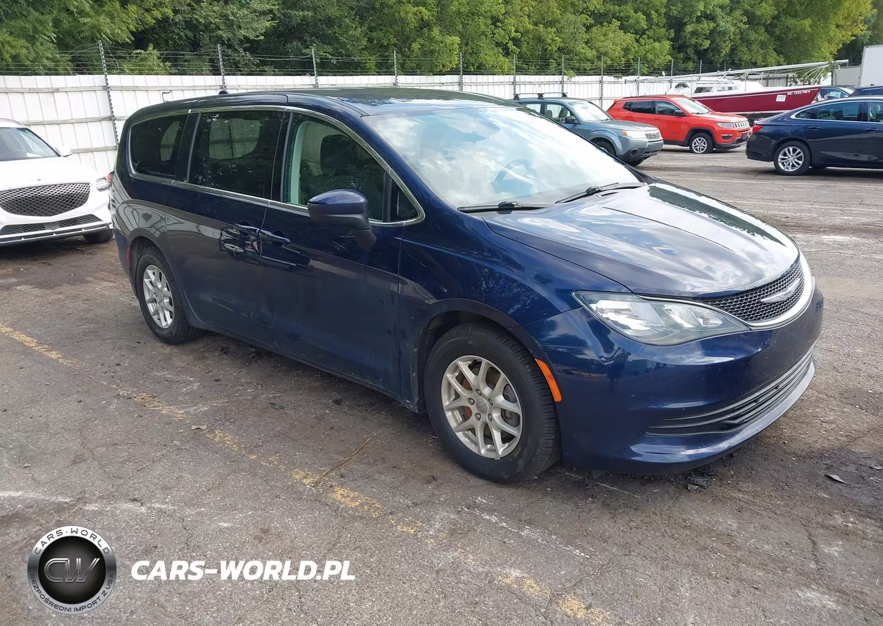 2017 Chrysler Pacifica Touring – zdjęcie 1 z 16