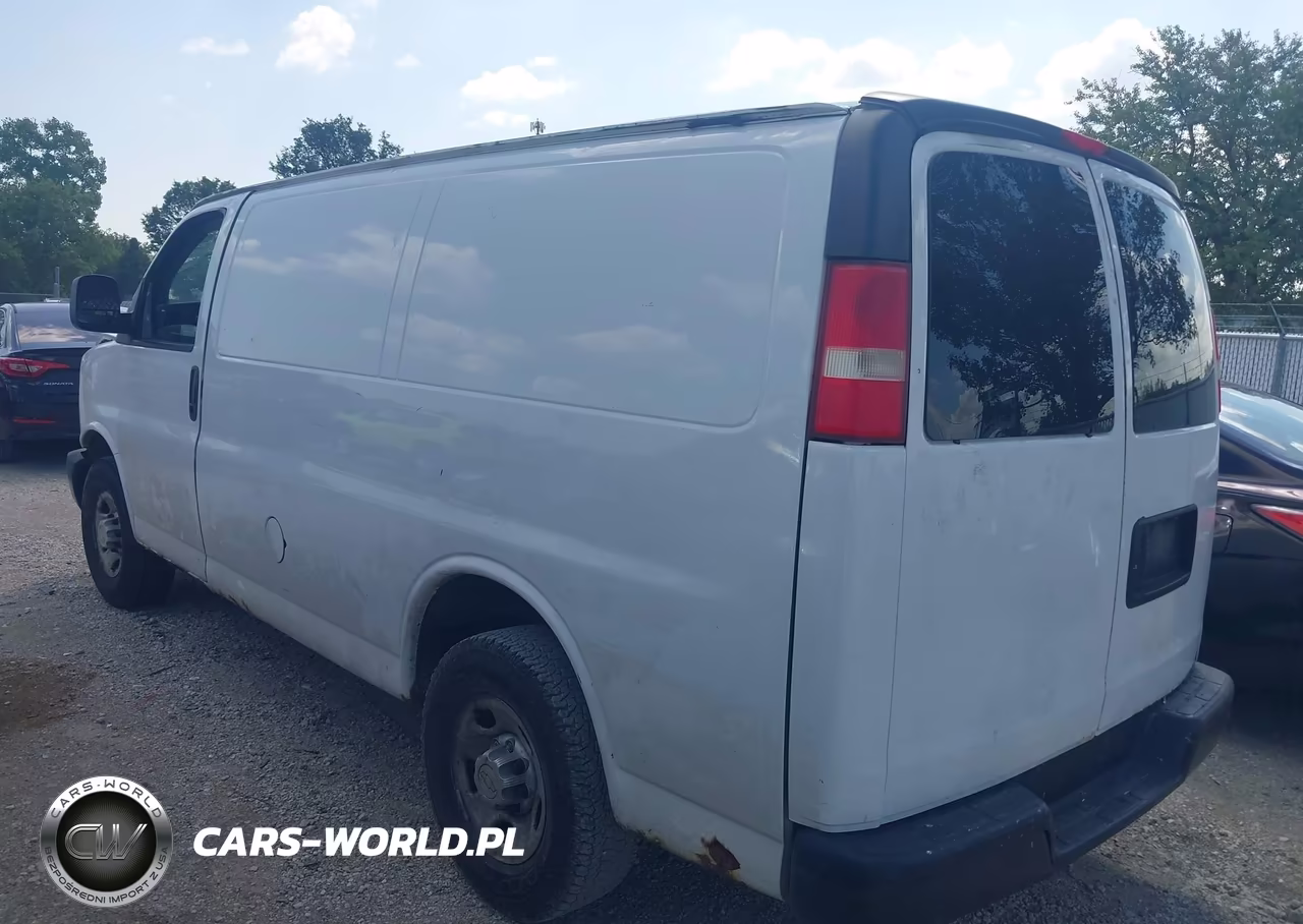 2012 Chevrolet Express 2500 Work Van VIN:1GCWGFCA3C1189559 - 3
